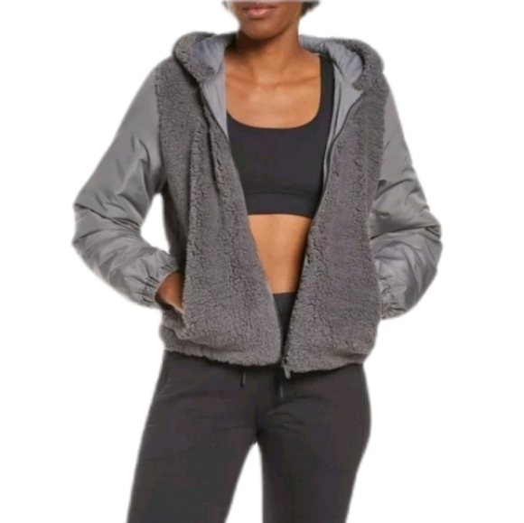 NWT Zella Faux Shearling Bomber Jacket Medium - Picture 1 of 7